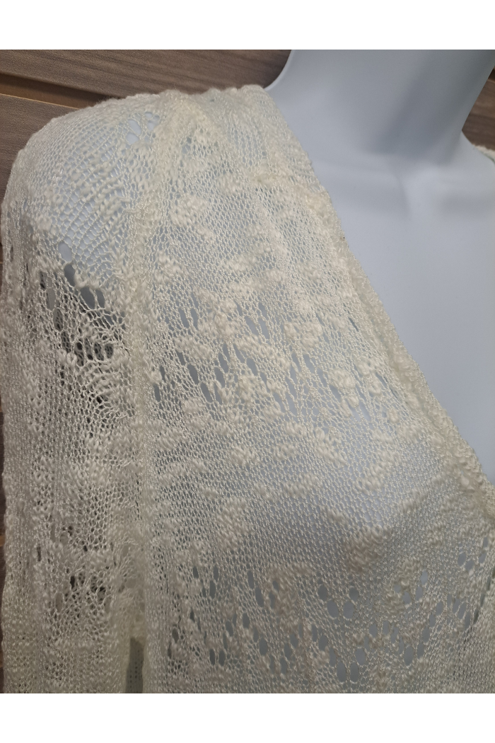 Long ivory hoodie pocket sweater