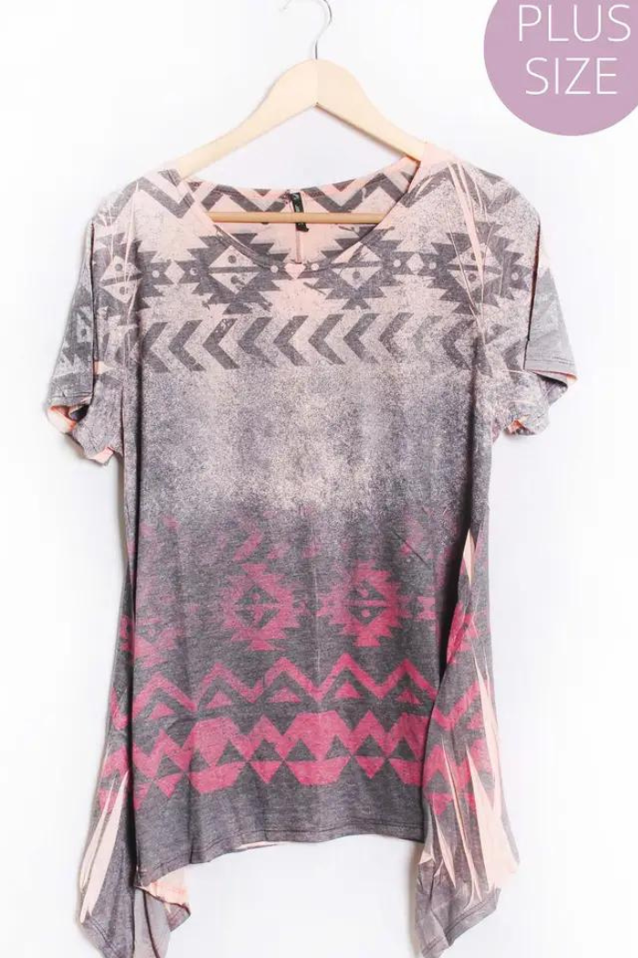 Plus Short Sleeve Scoop Neck Extended Hem Printed To