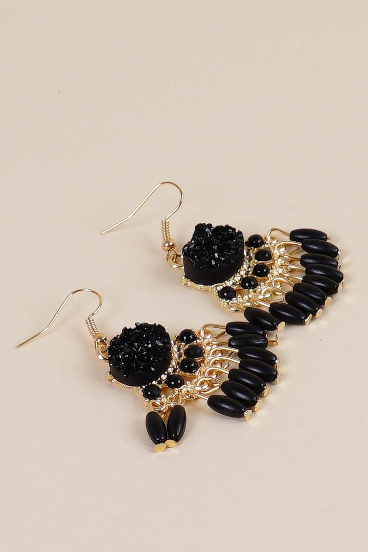 Dangle color earrings