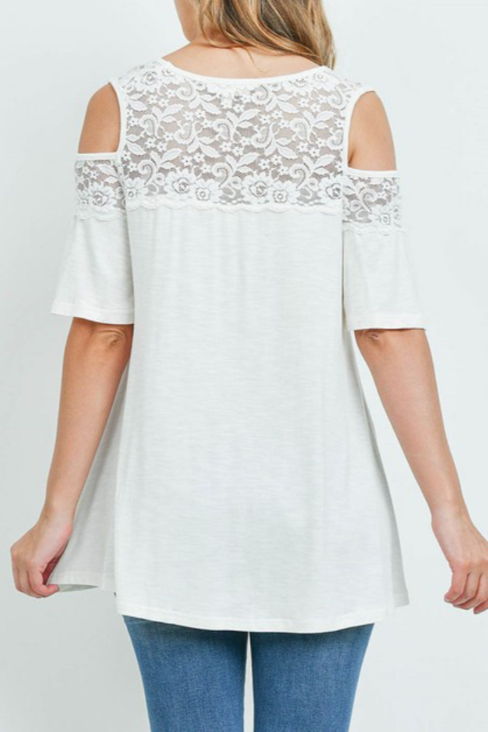 LACE CONTRAST CUTOUT SHOULDER LOOSE