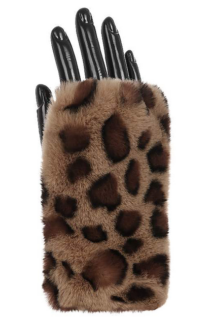 Leopard fur gloves