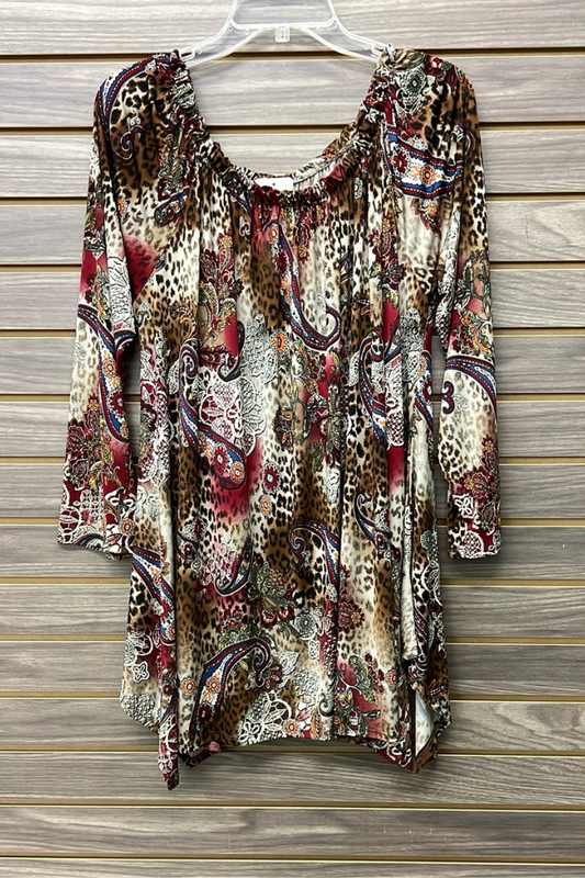 Flowy round neck paisley tunic