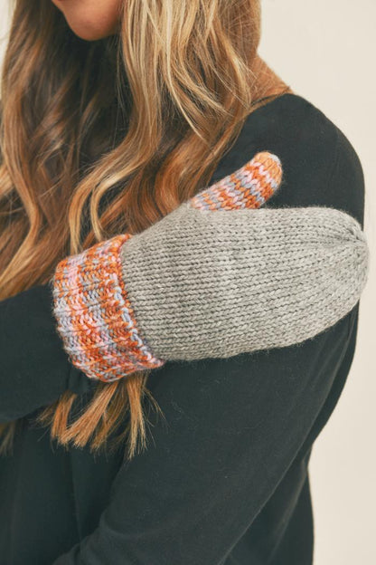MULTICOLOR CUFF AND THUMB FLEECE MITTENS