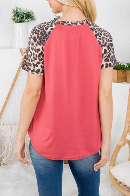 Leopard Sleeve & Neckband Solid