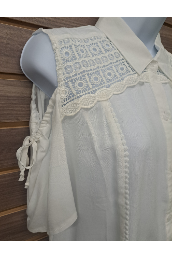 Linen lace cold shoulder button blouse