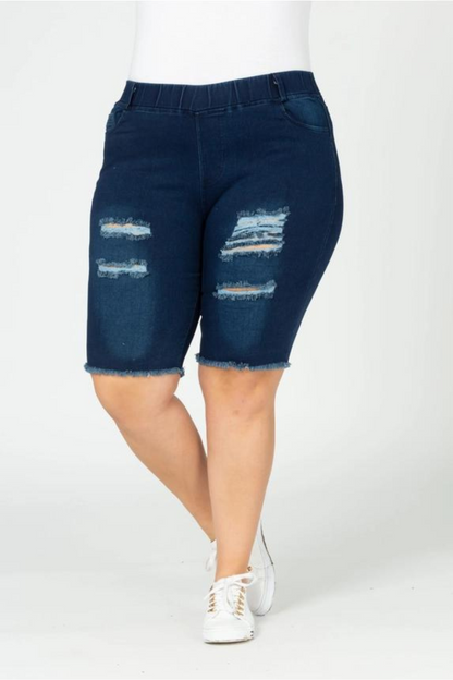 Plus Size Pull-On Super Stretch Distressed Bermuda Short