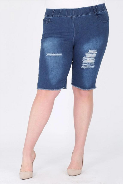 Plus Size Pull-On Super Stretch Distressed Bermuda Short