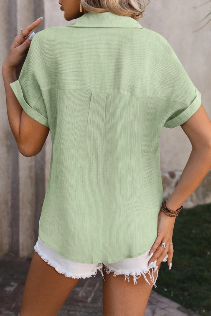 Open front solid short-sleeved shirt top in green with casual layering design