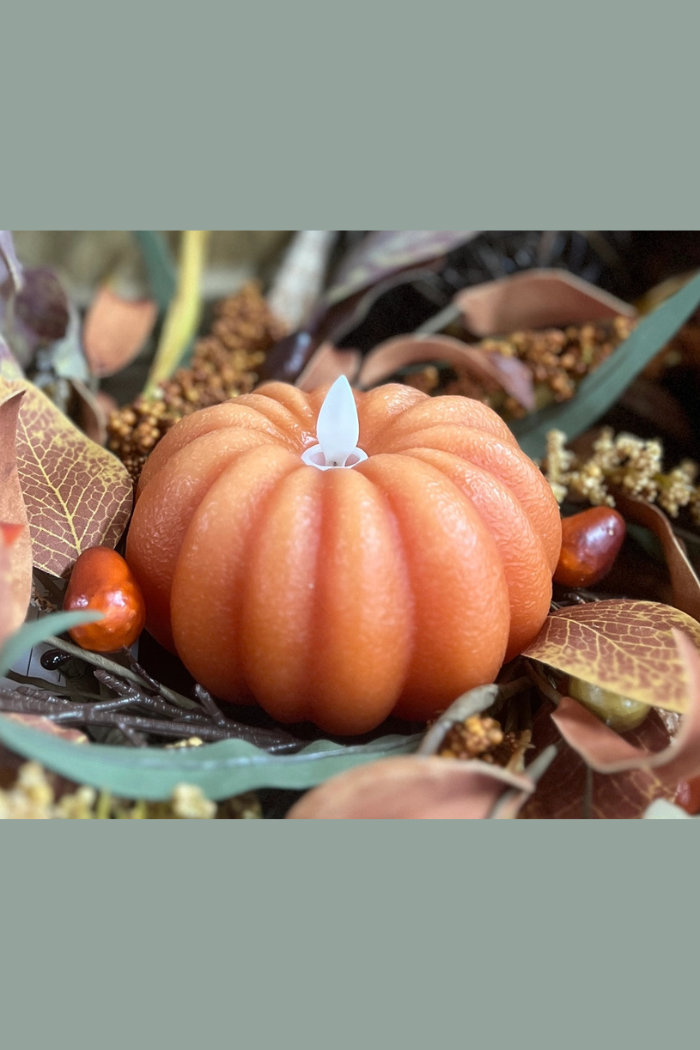 Orange Pumpkin Carved Moving Flame 4.5x2.75in