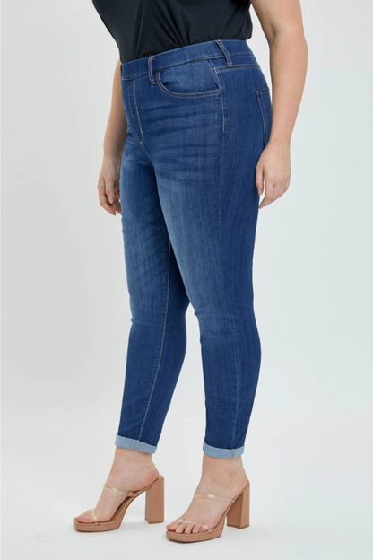 Plus Mid Rise Pull-On Crop Skinny with Rolled Hem