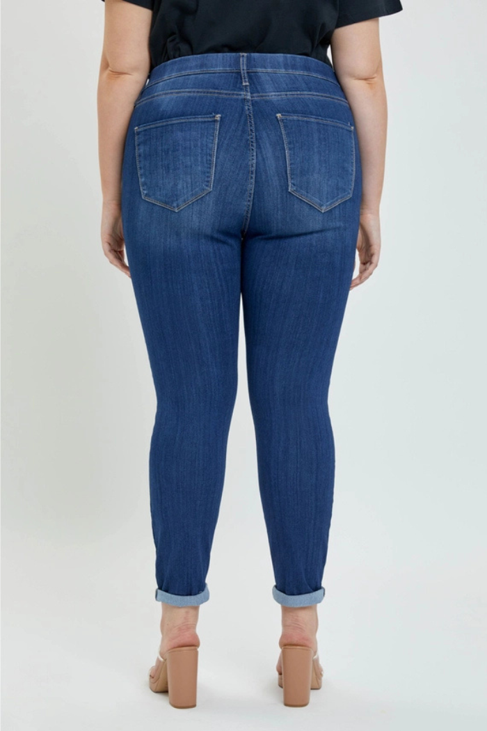 Plus Mid Rise Pull-On Crop Skinny with Rolled Hem