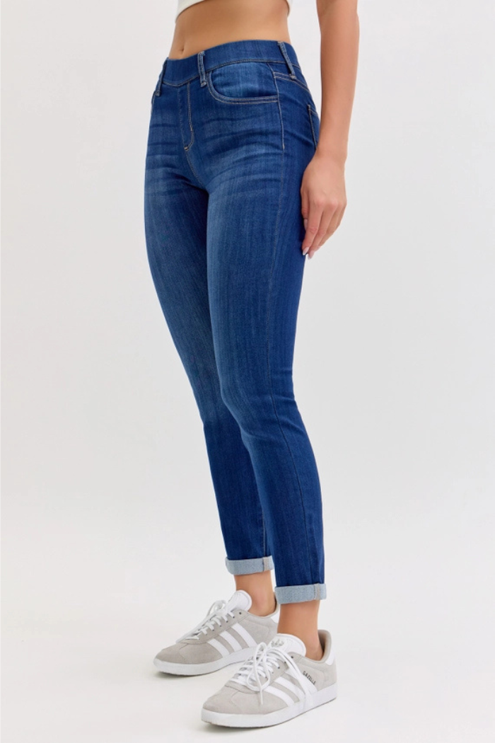 Dark Mid Rise Pull-On Crop Skinny