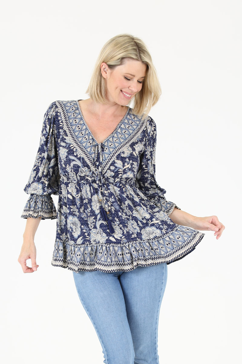 Blue floral 3/4 tieRed bell sleeve
