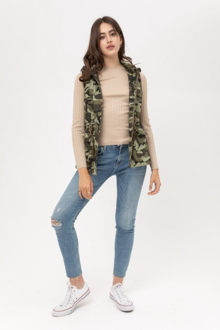 Camo hoodie zip/snap ties