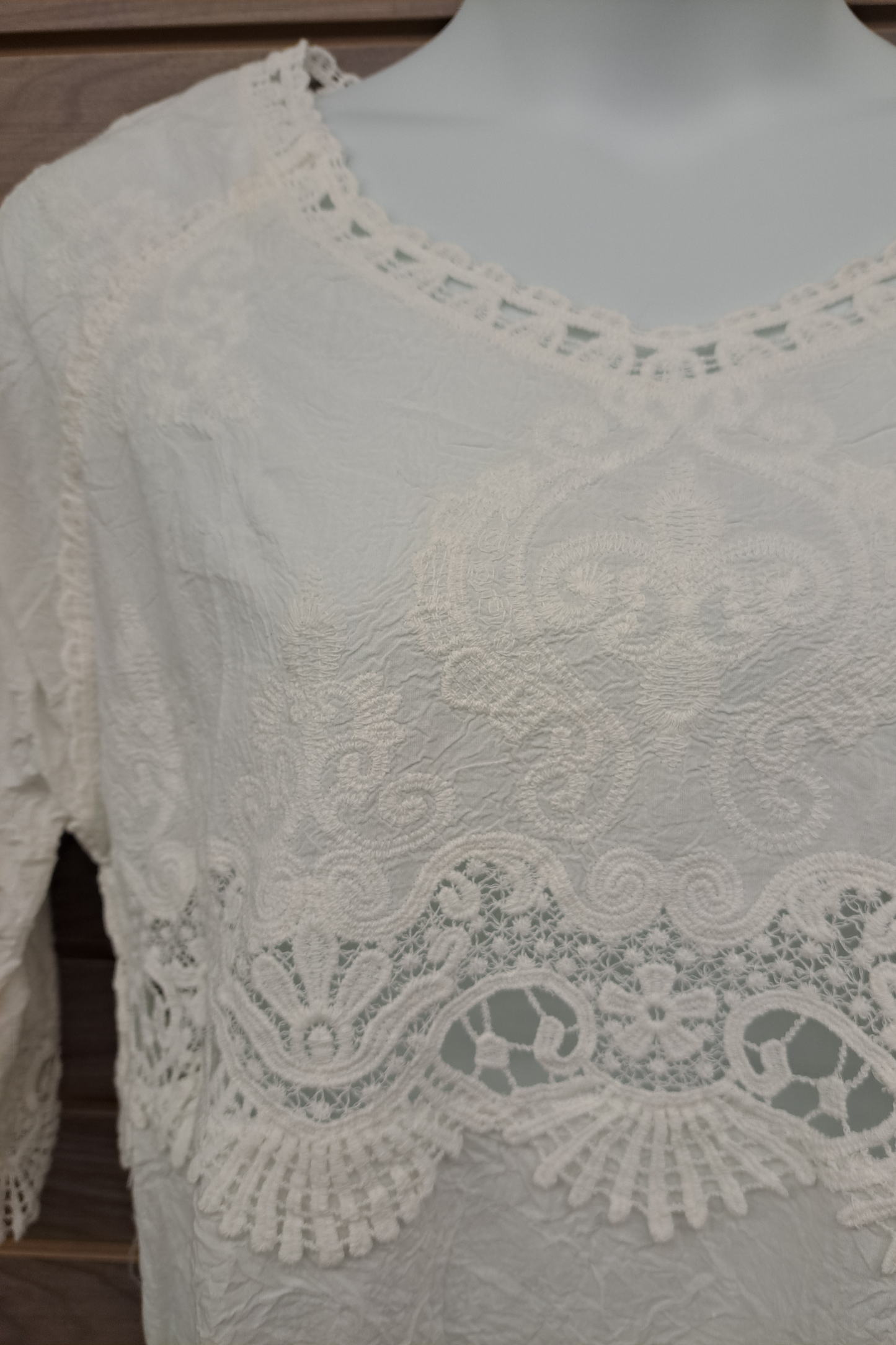 Cotton & lace white blouse
