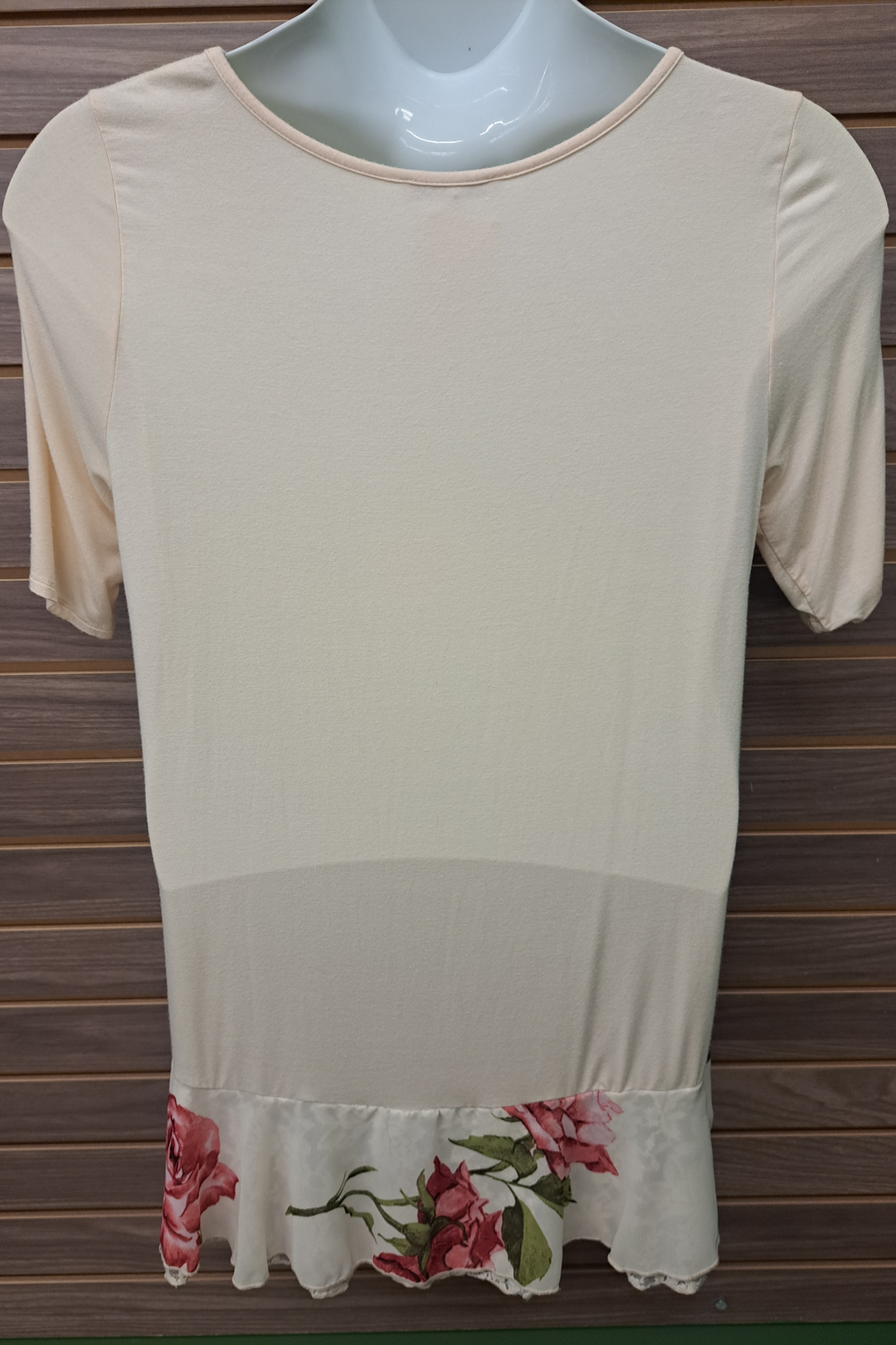 Cream floral ruffles and lace top
