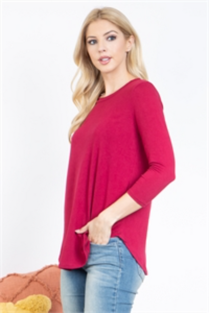 DOLPHIN HEM QUARTER SLEEVE SOLID TOP