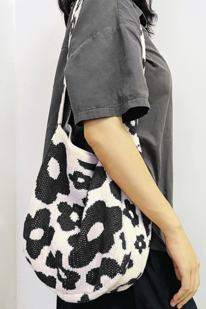 Flower Patterned Shoulder Bag