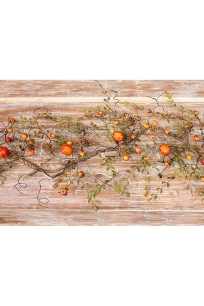 Pumpkin Berry Garland 48"