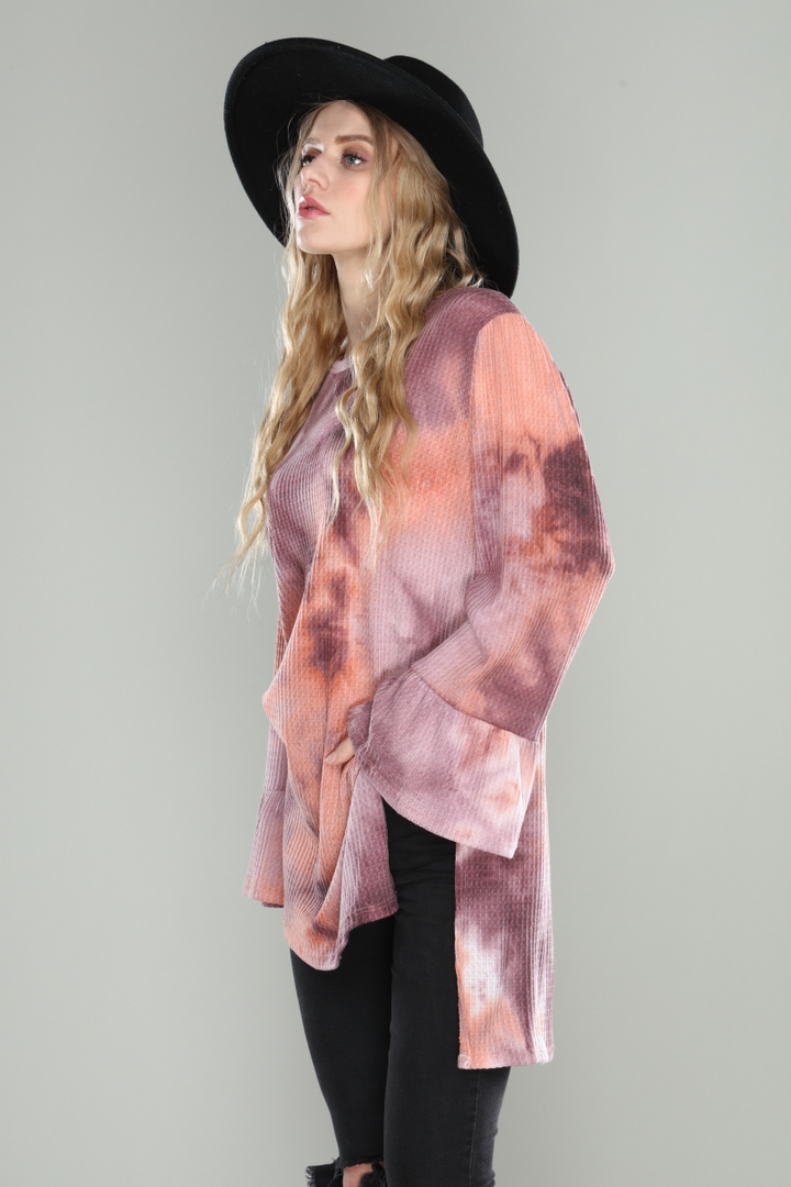 Grape peach tie dye textuRed top