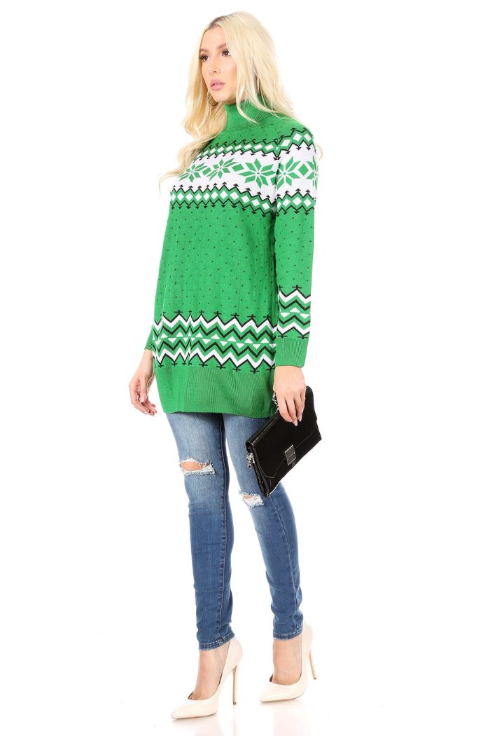 Green knitted christmas sweater